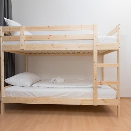 Spacious 2 Bedrooms Apartment In 4Th District Near Karlskirche Wien Exteriör bild