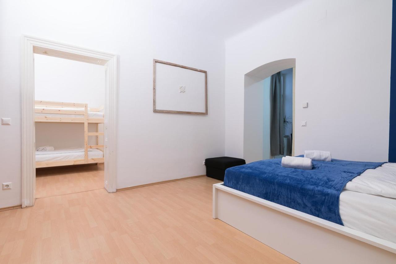 Spacious 2 Bedrooms Apartment In 4Th District Near Karlskirche Wien Exteriör bild