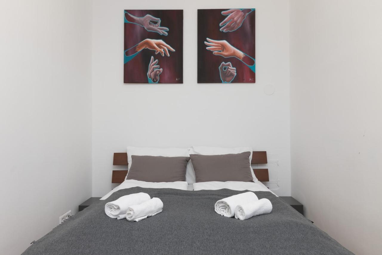 Spacious 2 Bedrooms Apartment In 4Th District Near Karlskirche Wien Exteriör bild