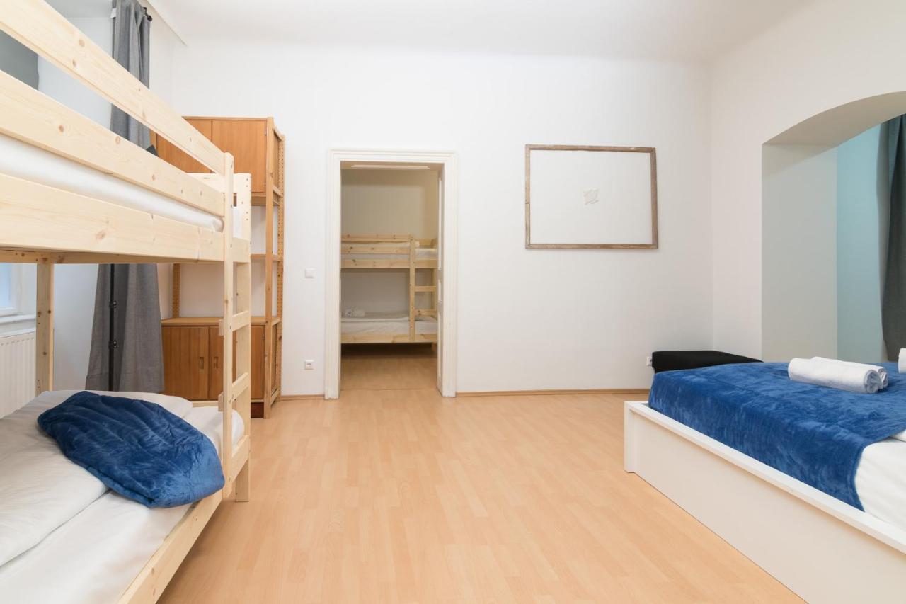Spacious 2 Bedrooms Apartment In 4Th District Near Karlskirche Wien Exteriör bild
